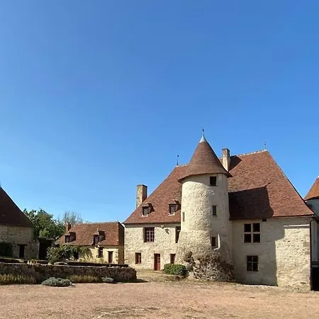 Maison D'hote Du Chateau De Fontariol 3* Le Theil (Allier)